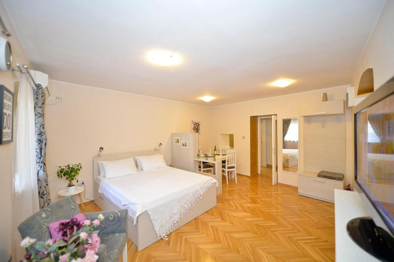 Apartment Filip Kotor Exteriér fotografie